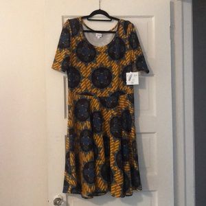 Lularoe Nicole Dress FINAL PRICE UNLESS BUNDLED